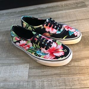 Authentic Low Top Tropical Vans